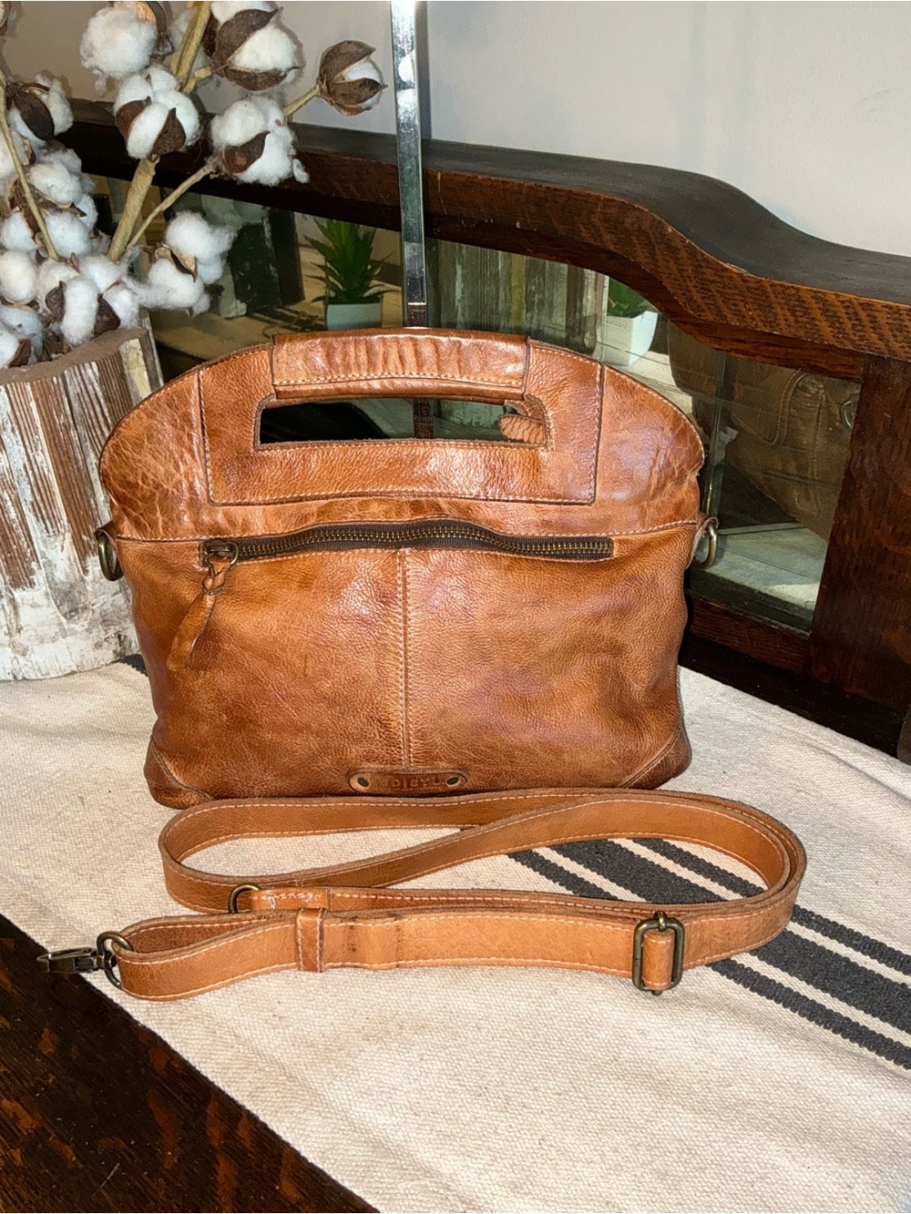 Bed Stu Leather Greenway Handbag Crossbody Bag Tan Rustic MSRP $265 - Picture 2 of 13